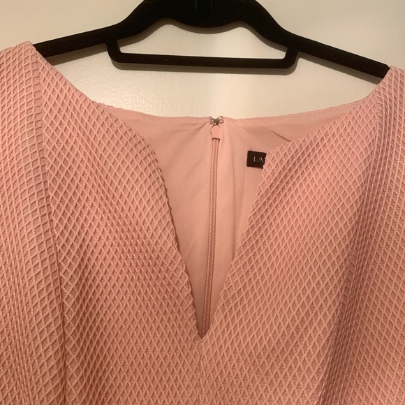 Pink dress - Picture 4 of 6